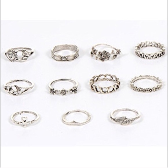 Silver Flower Ring Set - Picture 2 of 2